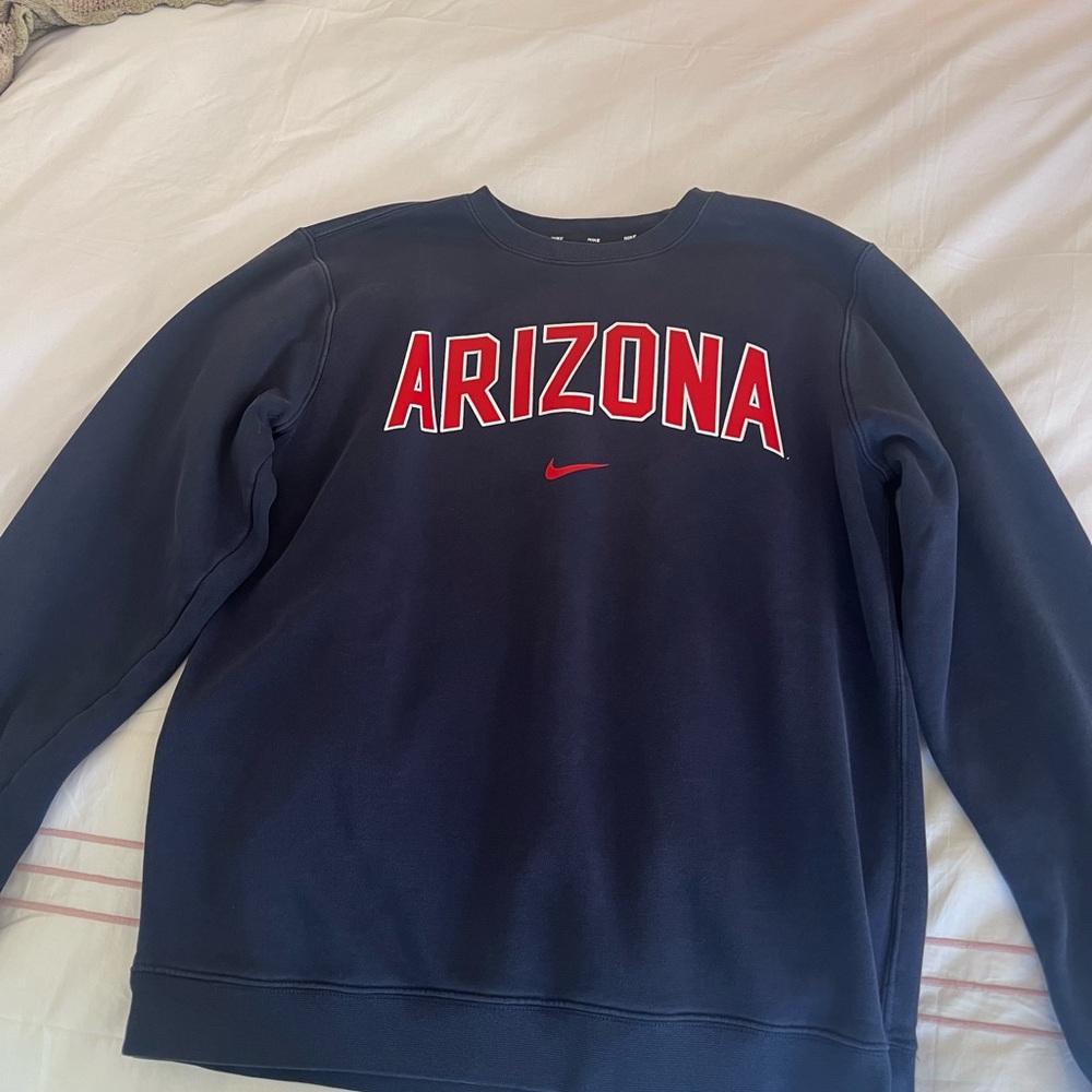 Nike Crewneck Sweater in Navy with Red Accents
